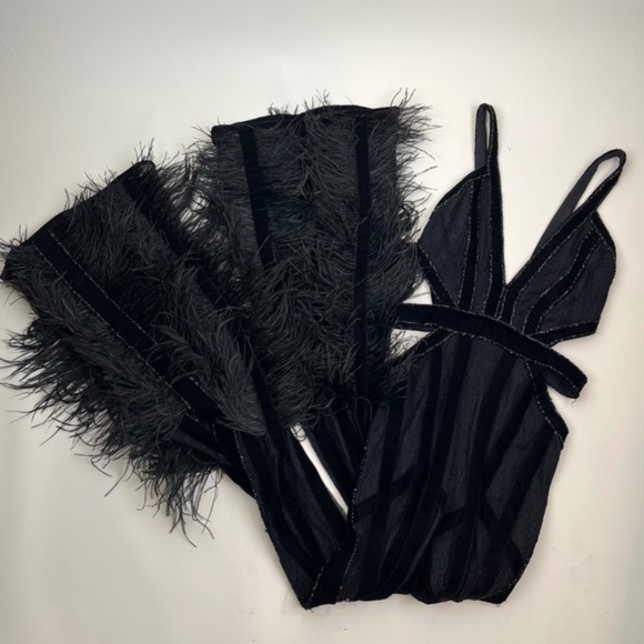 Raisa Vanessa Cutout Velvet Black Bead Embellished Jumpsuit Funky Disco XS - Picture 1 of 7